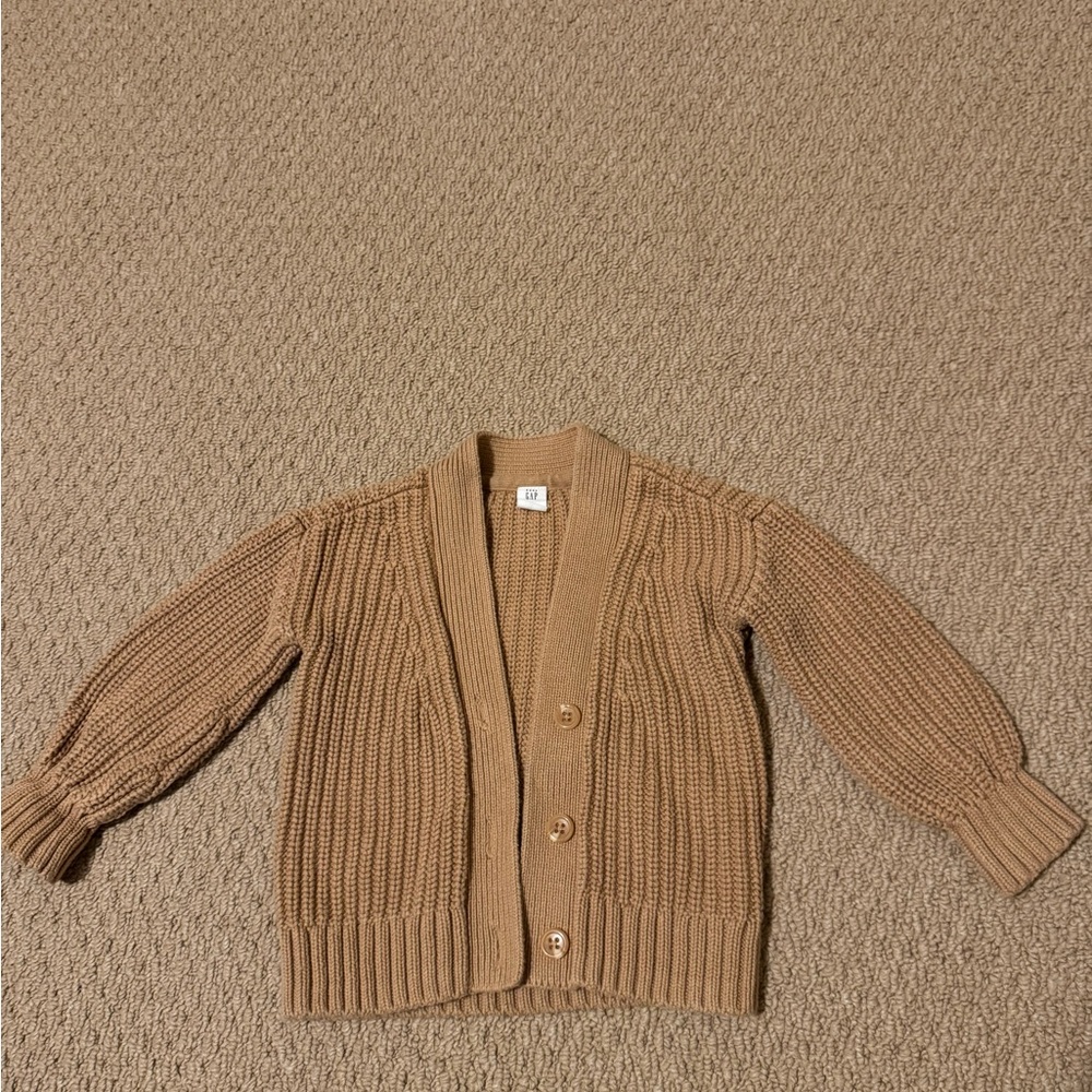 GAP Beige Knit Sweater